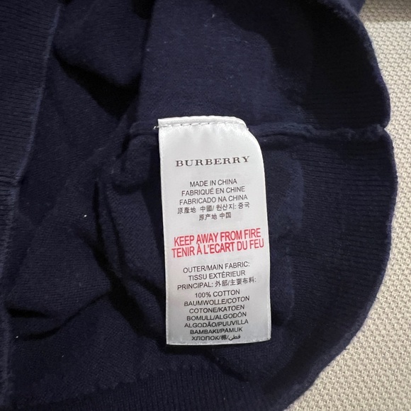 Burberry Crewneck - Picture 4 of 4